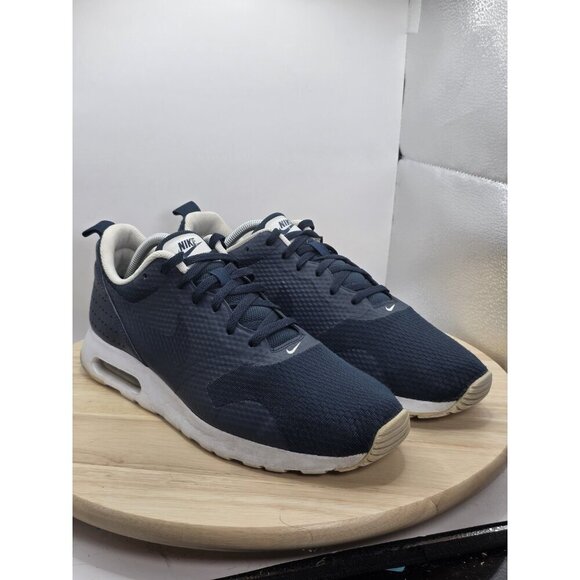 Size 10 - Nike Air Max Tavas  Blue Athletic Shoes Sneakers - Picture 4 of 8
